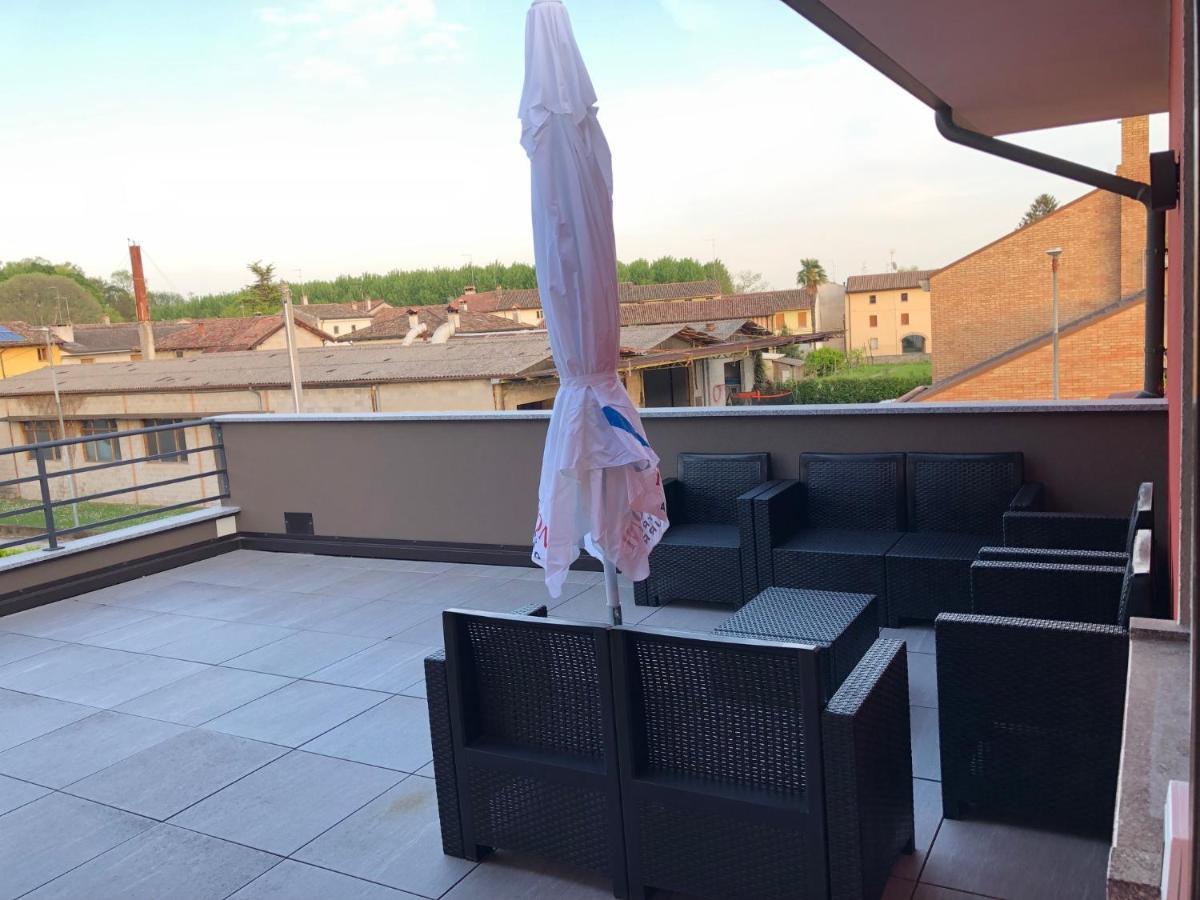 Locanda Rossa Hotel Romans di Varmo Exterior photo